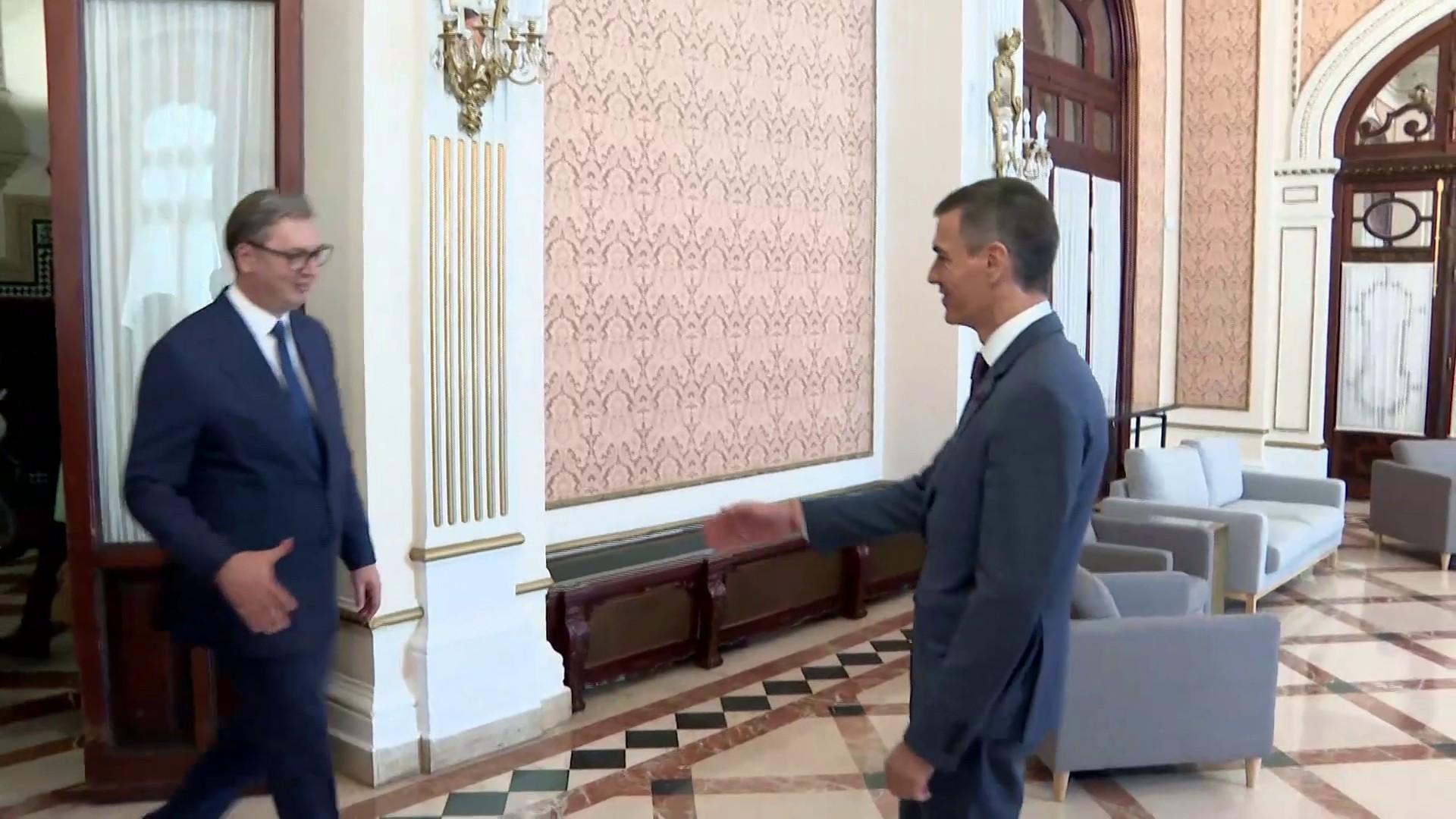 Sevilja, predsednik Republike Srbije Aleksandar Vucic, sastanak sa predsednikom Vlade Kraljevine Španije Pedrom Sancezom, pokrivanje Sevilja, predsednik Republike Srbije Aleksandar Vucic, sastanak sa predsednikom Vlade Kraljevine Španije Pedrom Sancezom, pokrivanje